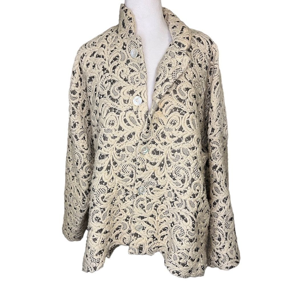 Eskandar Neiman Marcus Cream and Grey Floral Jacket Size 1 (small)